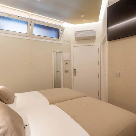 Irun Rooms